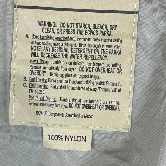 Desert Camo ECWCS Cold Weather Parka Adult Small Regular Nylon Hooded Military * - Picture 4 of 15